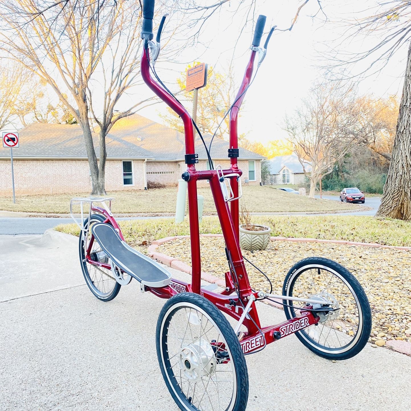 Outdoor Elliptical Streetstrider Stand Elliptical Machine