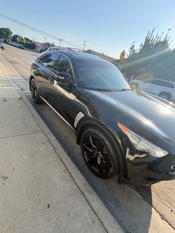 2009 Infiniti Fx35