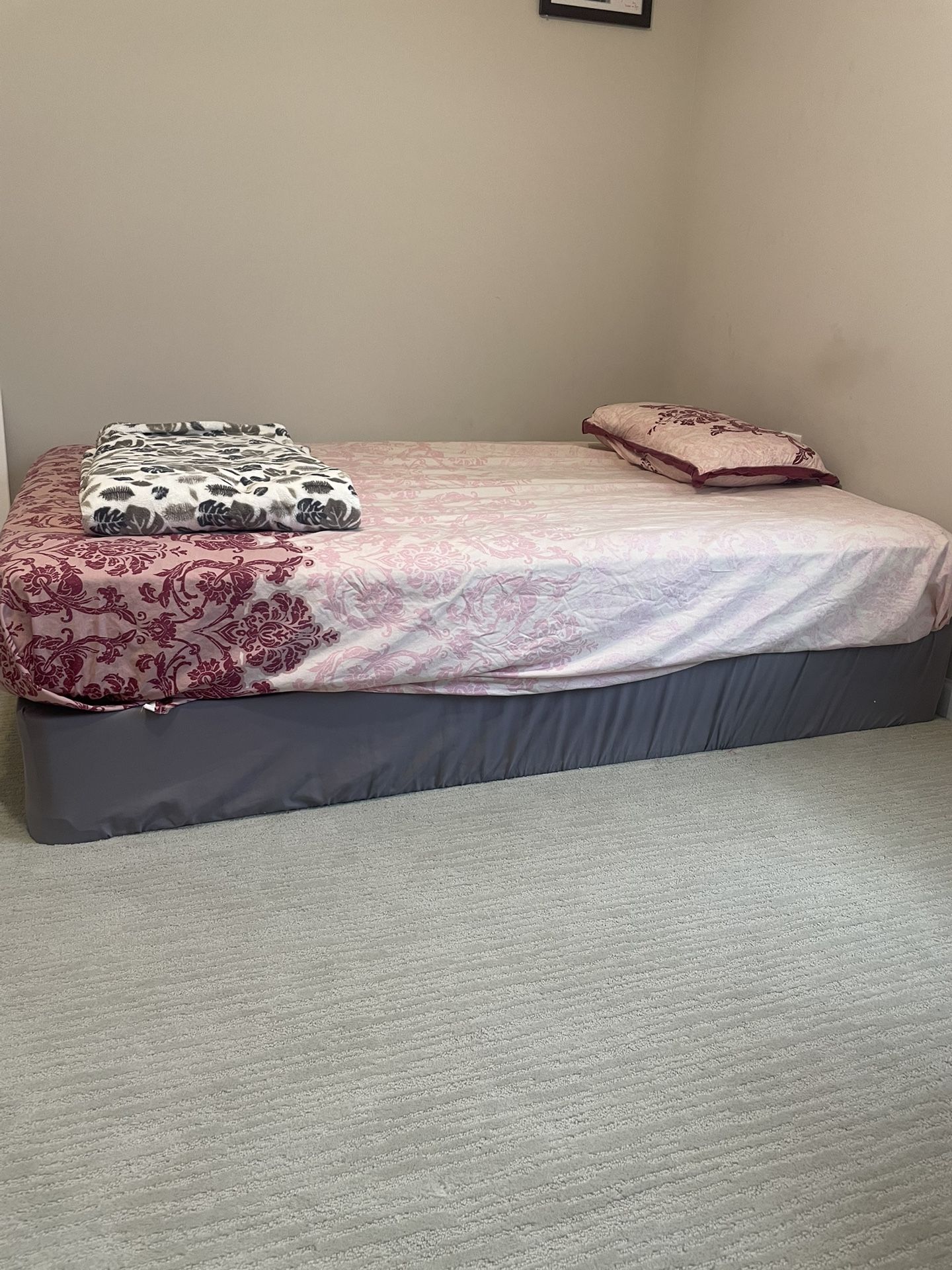 Full Bed Box And Mattress