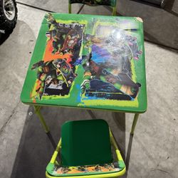 Ninja Turtle Table With Two Chairs 