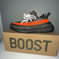 Adidas Yeezy Boost 350 V2  "Carbon Beluga" Size 9.5