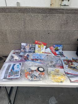 Lot of assorted LEGOs