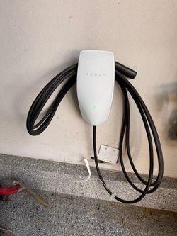 Tesla charger