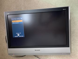 TV 32” With Remote and Manual! Panasonic