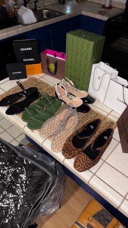 FOR SALE: Women’s Flats Size 10/10.5/11