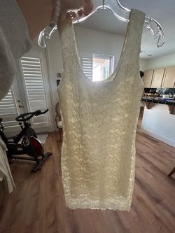 ‘90s Cream Lace Mini Dress
