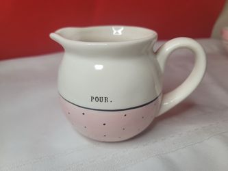 Ceramic Creamer Pitcher – POUR.