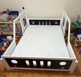 Full size car bed