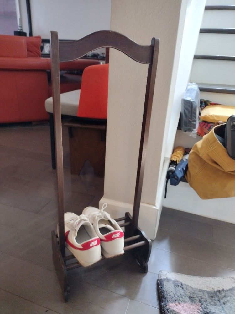 Antique 100 Yrs Old Attic Find Shoe Valet Stand