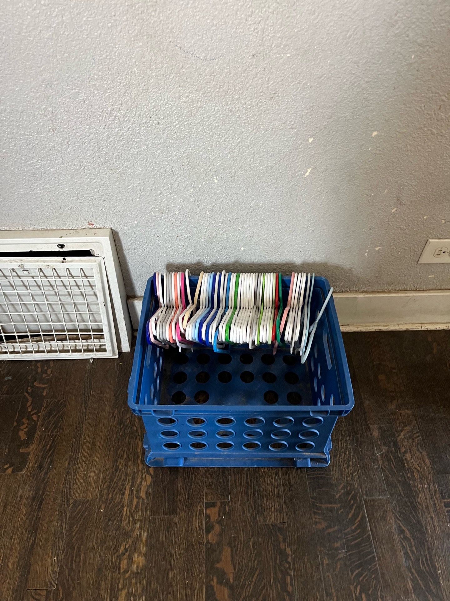 50 packs kids hangers