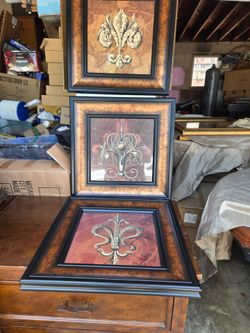Set of 3 framed flyer de list wall art