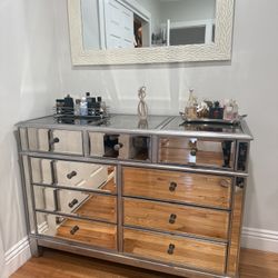 Dresser + 2 Side Tables 