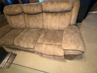 Furniture sets/kitchen table sets