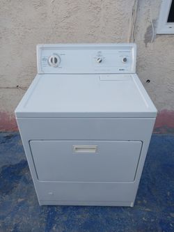 KENMORE LARGE CAPACITY GAS DRYER