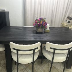 Dining set