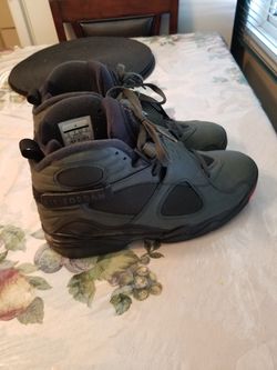 Jordan Olive 8s