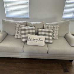 Light Cloth Couch