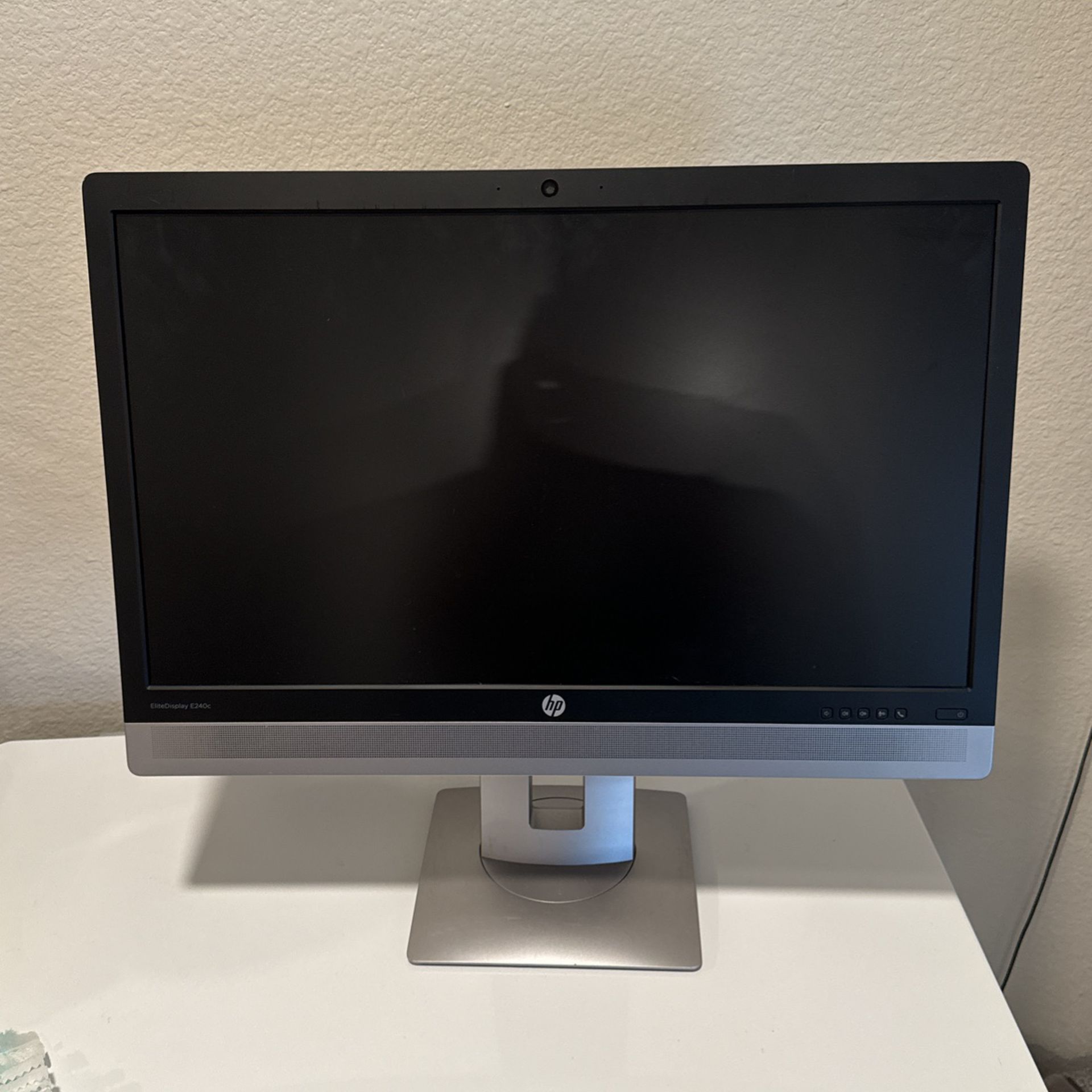 Hp Monitor Built in Webcam And Speakers