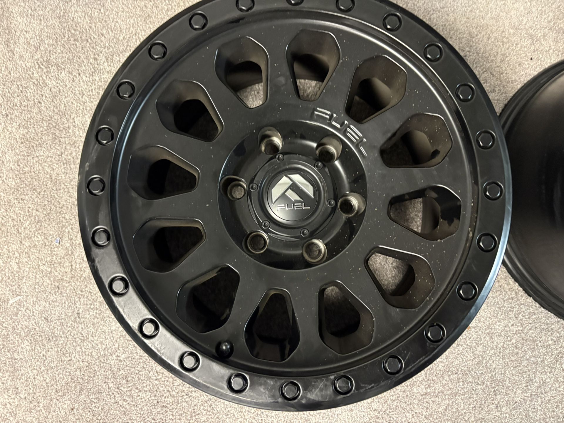 Fuel Vector Matte Black Alloys (16in)