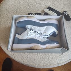 Air Jordan 11 Fused