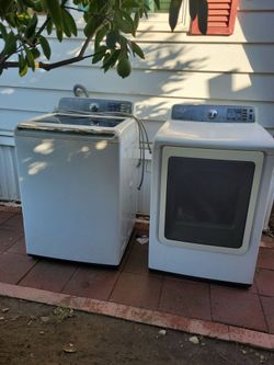 WASHER AND TRYER WHITE 350.00 the pair.