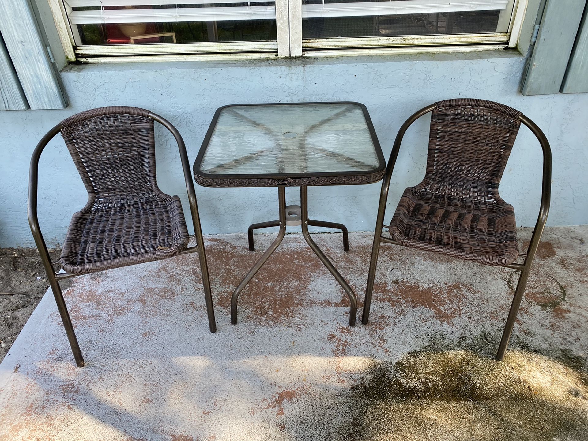 Outside Table and Chairs