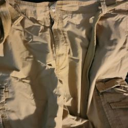 Men's Union Bay Tan Cargo Shorts