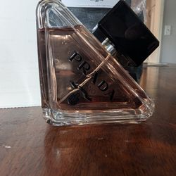 Prada Paradoxe Eau de Parfum 3.0 oz