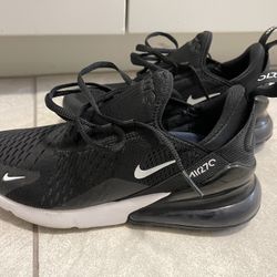 Nike Air Max 270