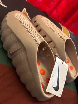 Nike Slides Sandals with Tags