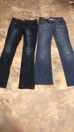 2 pairs of jeans $15 size 5