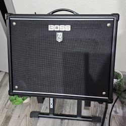 Boss Katana 100w w/ Boss Stand 