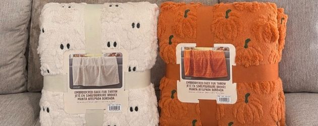 Tik tok viral costco fall Halloween blanket