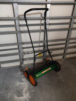 Motor less lawnmower 