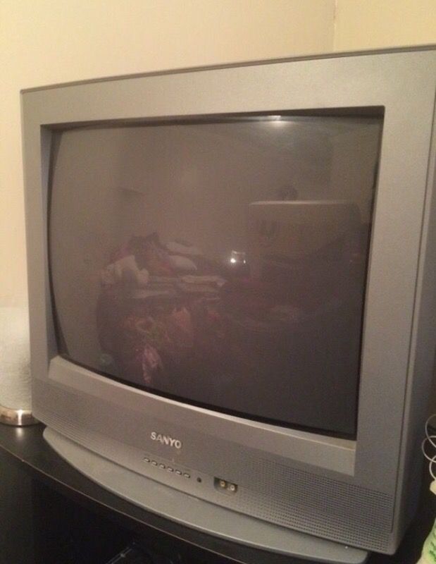 Old box tv