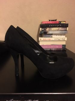 Black High Heels Size 10