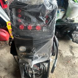 Arc Captain Mig welder with welding cart