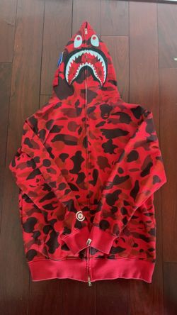 SIZE LARGE BAPE HOODIE