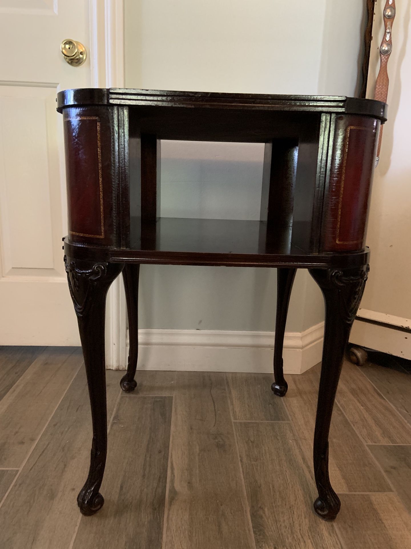 Antique French table