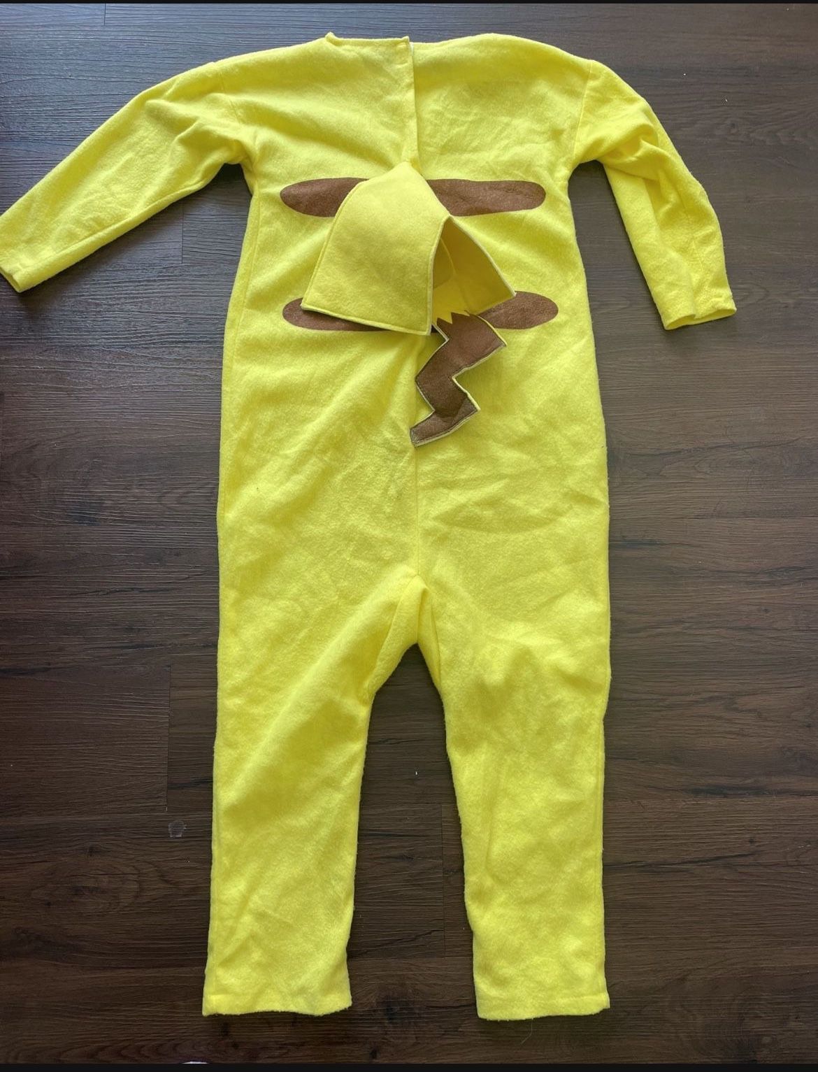 Halloween Costume, 6-8Y, Pikachu 