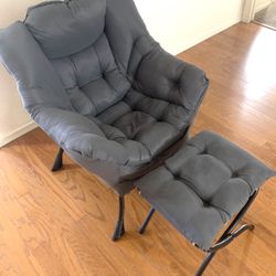 GRAY CHAIR WITH FOOTSTOOL / NEW 