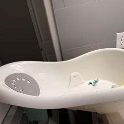Bath Tub (0-3 Years)