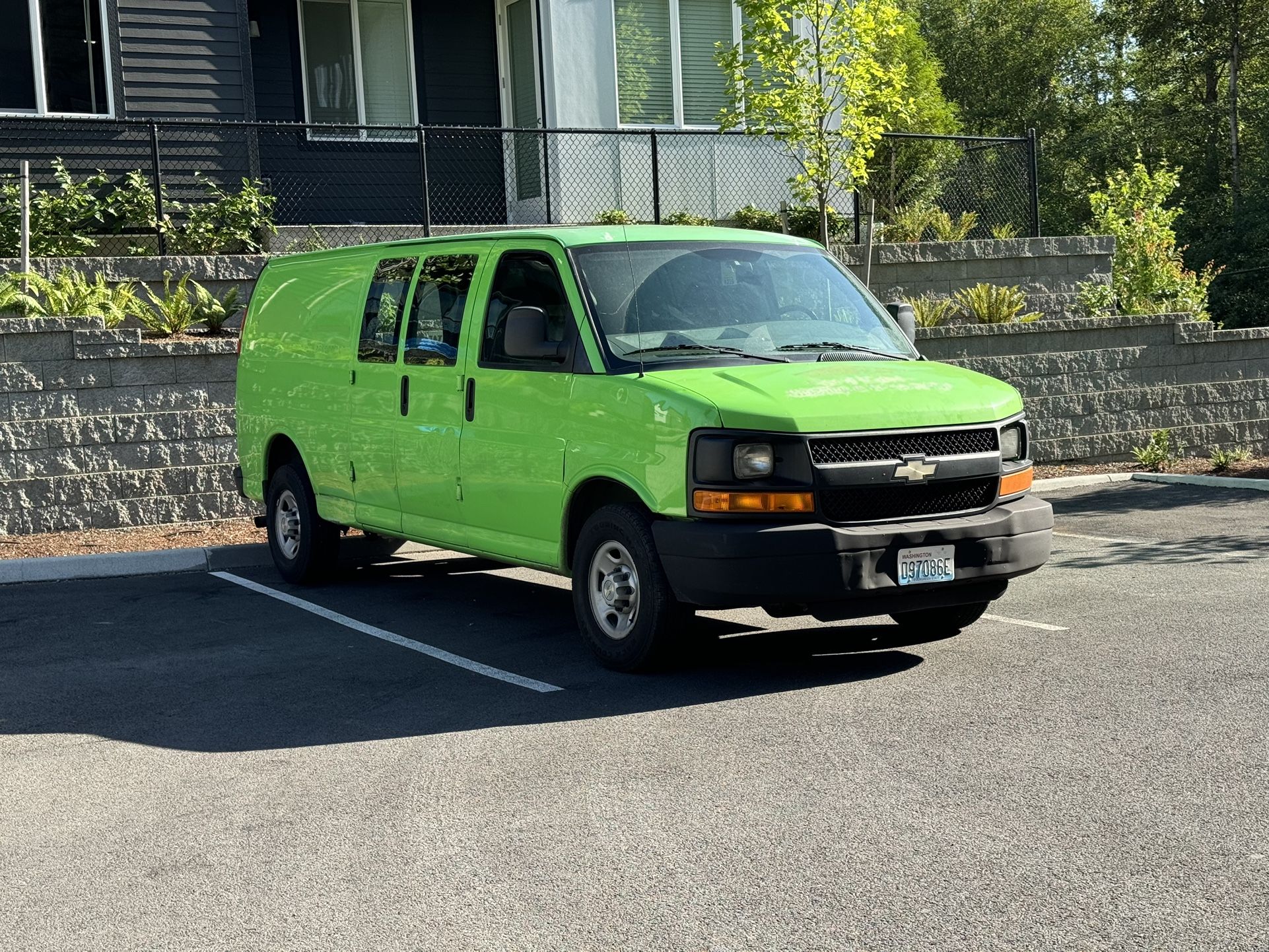 Chevy Express 3500 Van 