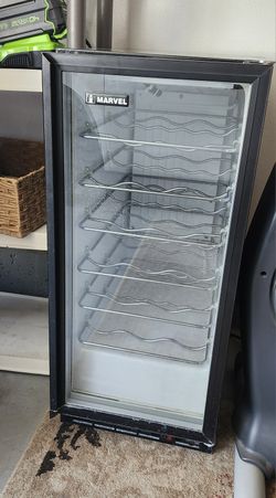 Wine Cooler Black