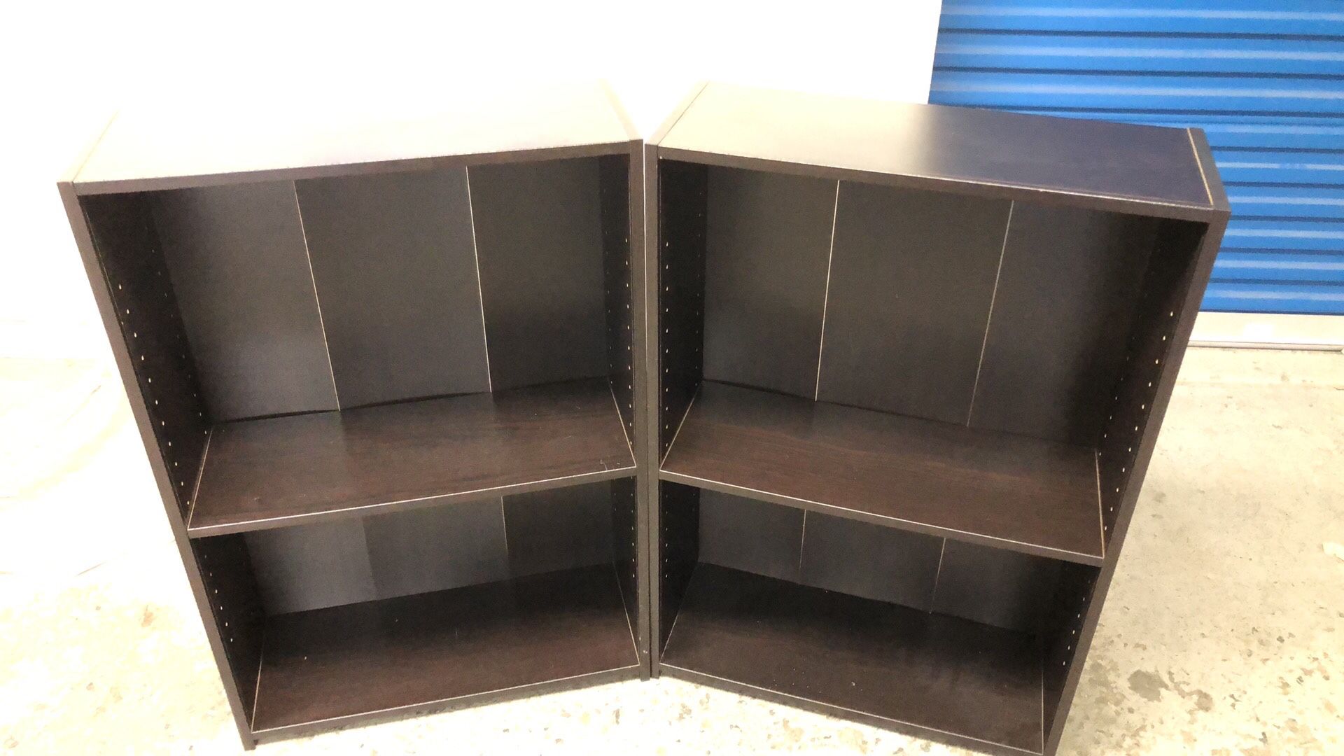 25”wx10”dx36”h Like New 2 Bookshelf