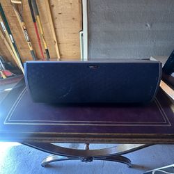 COMPLETE HOME THEATER SET BASICALLY NEW WITH ALL CORDS