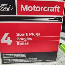 Ford Motorcraft 4 Pack Spark Plugs.