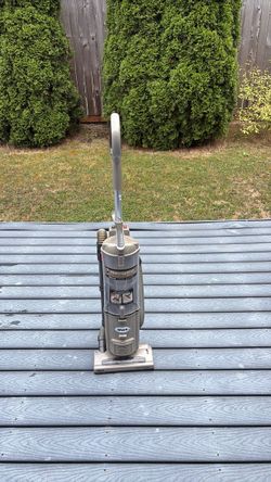 Shark Navigator Deluxe Upright Vacuum Lift-Off Blue/Gray