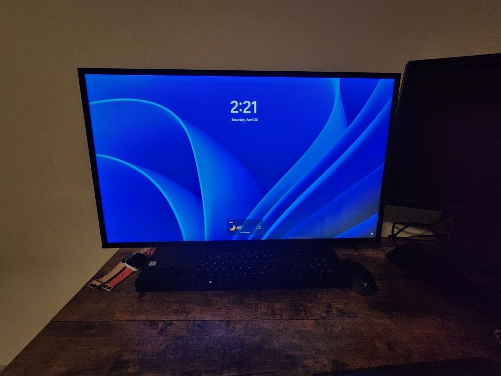 2 X 27" In All IN One Computer 