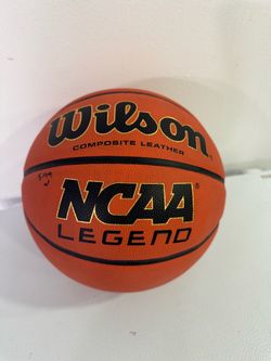Wilson NCAA Legend Gold Basketball
